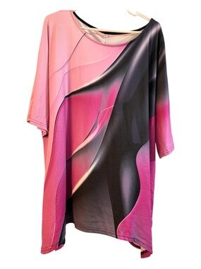 Pink & Black Abstract Oversized Women's Top